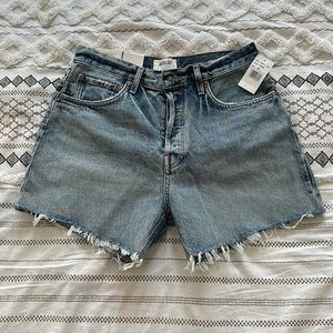 NWT Aglode Riley High-Rise Raw-Edge Denim Shorts in Outsider, Size 29